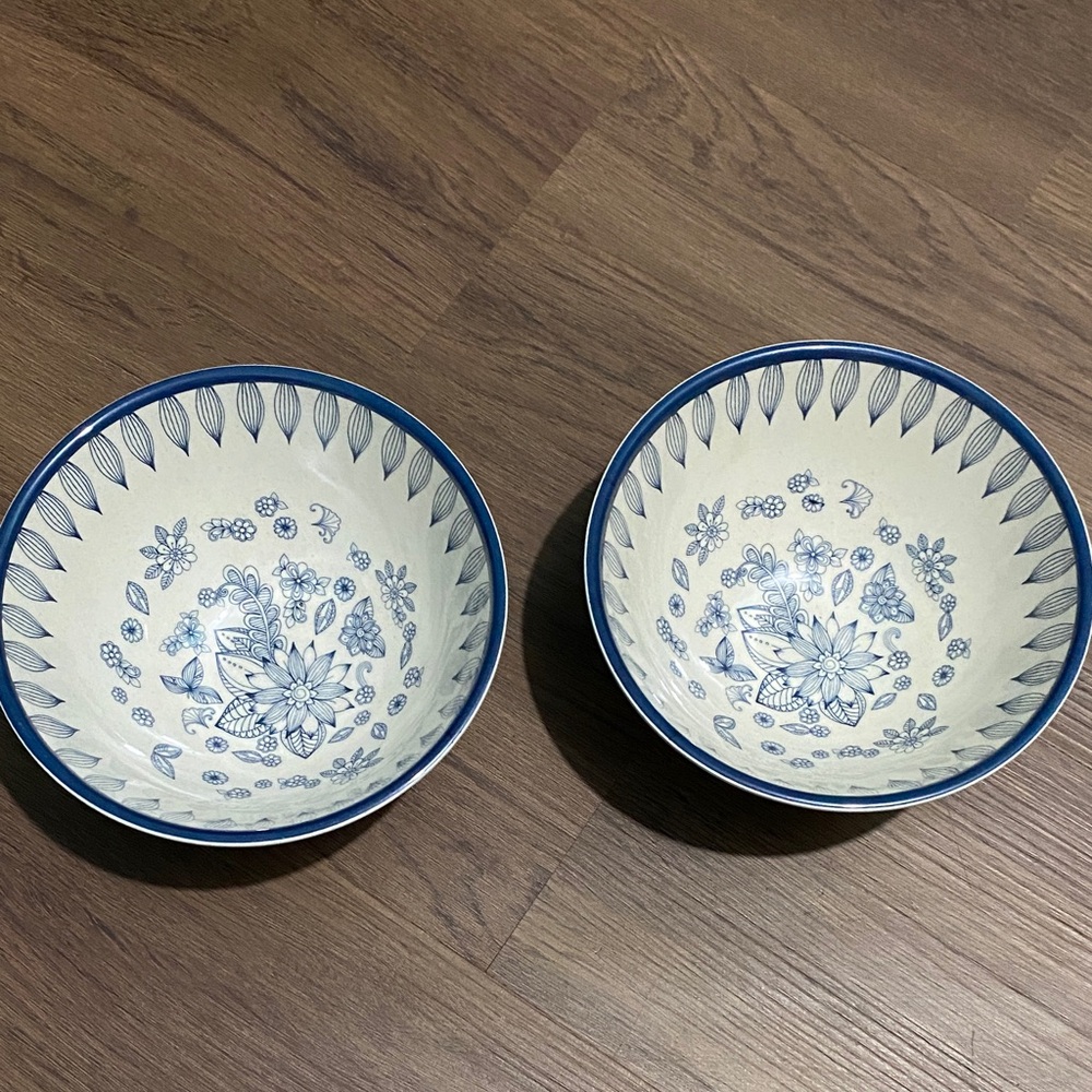 Unbranded 2-pc Floral Salsa/Guacamole Melamine Bowls NWOP